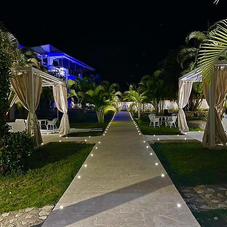 Daymond Blue Tropical Lodge Barahona Eksteriør bilde